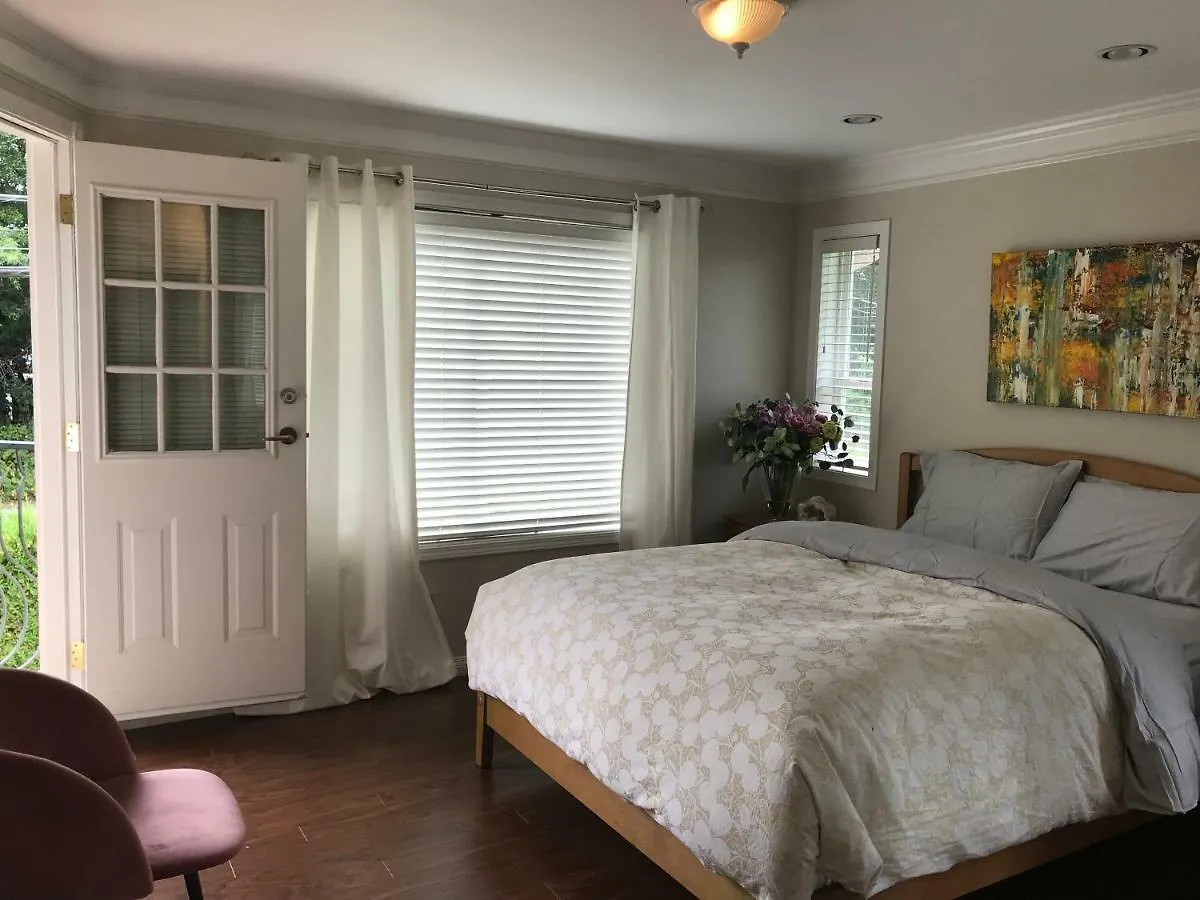 ريتشموند، كولومبيا البريطانية Royalty B&B